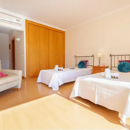 Costa Brava By Algarve Vacation Villa